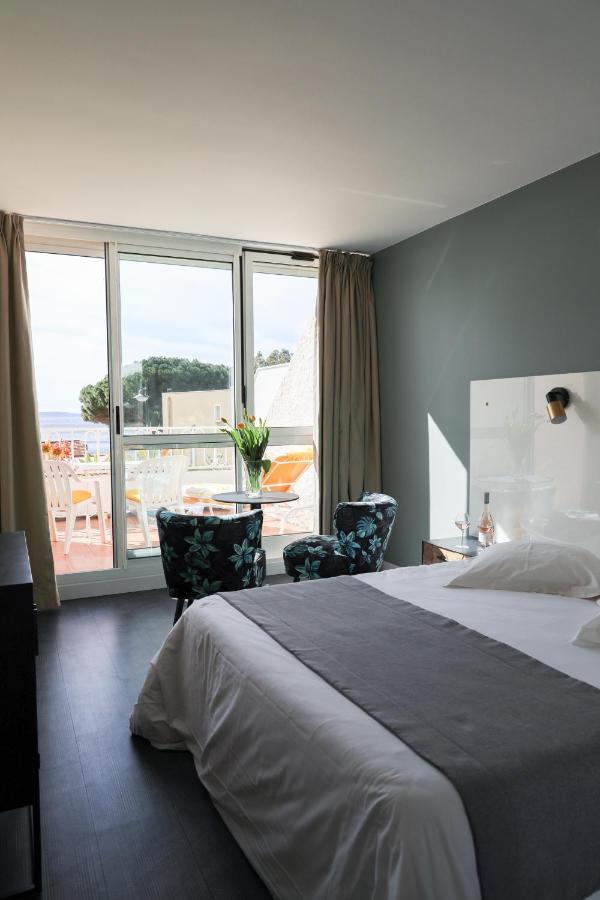 Les Alcyons Hotell Le Lavandou Eksteriør bilde