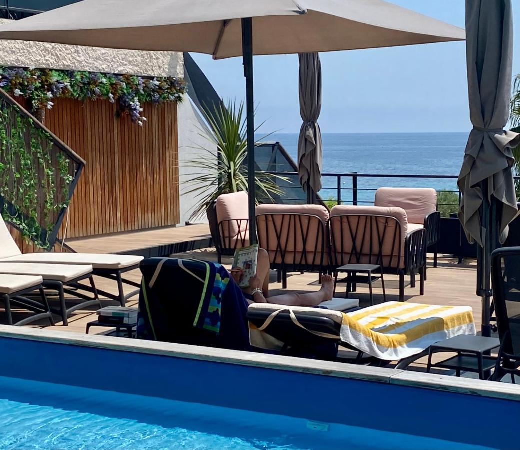 Les Alcyons Hotell Le Lavandou Eksteriør bilde